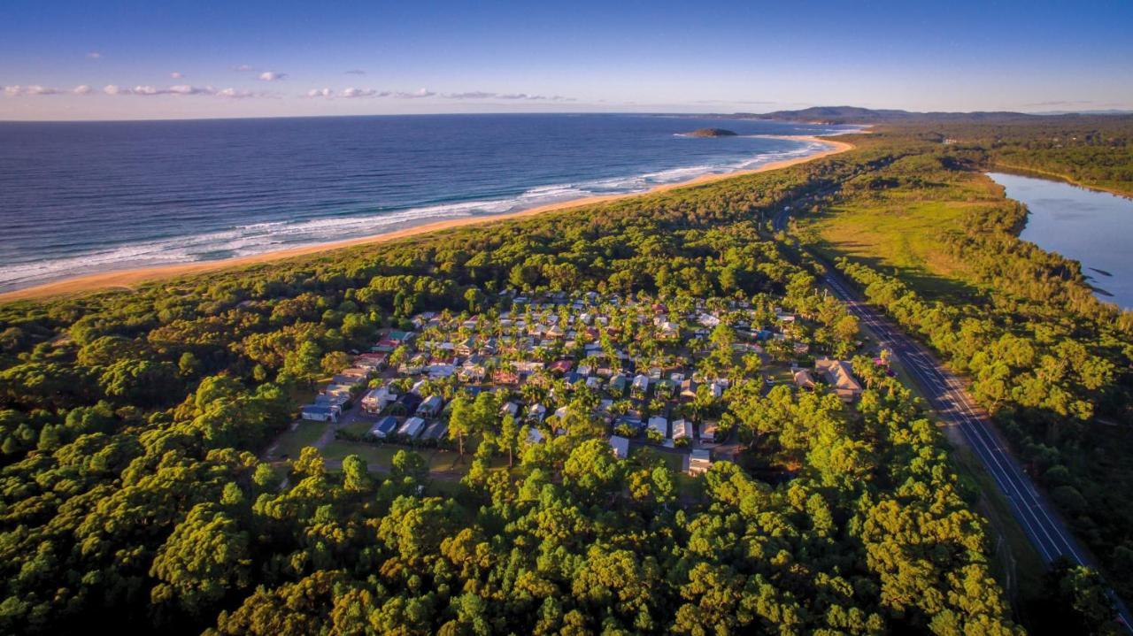 Wairo Beach Holiday Park Tabourie Lake Exterior photo