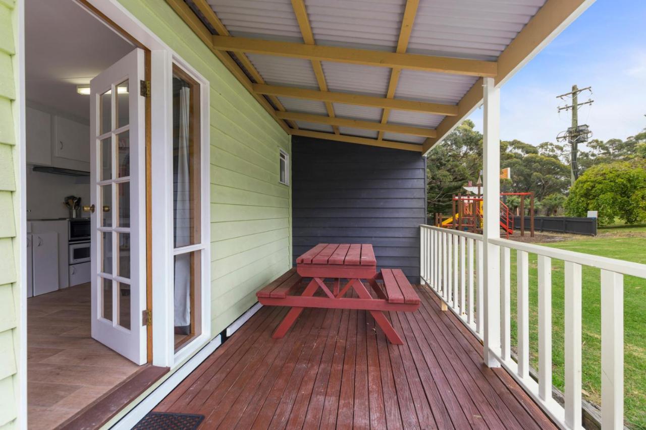 Wairo Beach Holiday Park Tabourie Lake Exterior photo