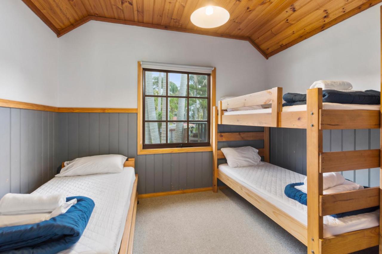 Wairo Beach Holiday Park Tabourie Lake Exterior photo